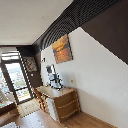 Хотел Зонарита Hotel Primorsko
